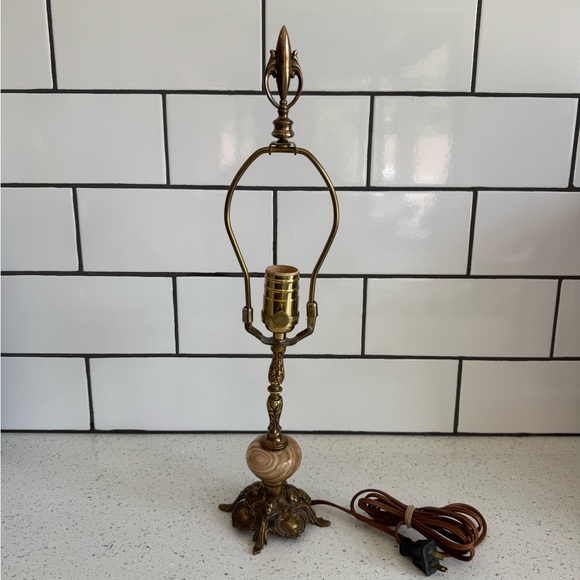 Vintage Brass Table Lamp with Marble Accent - Picture 1 of 13